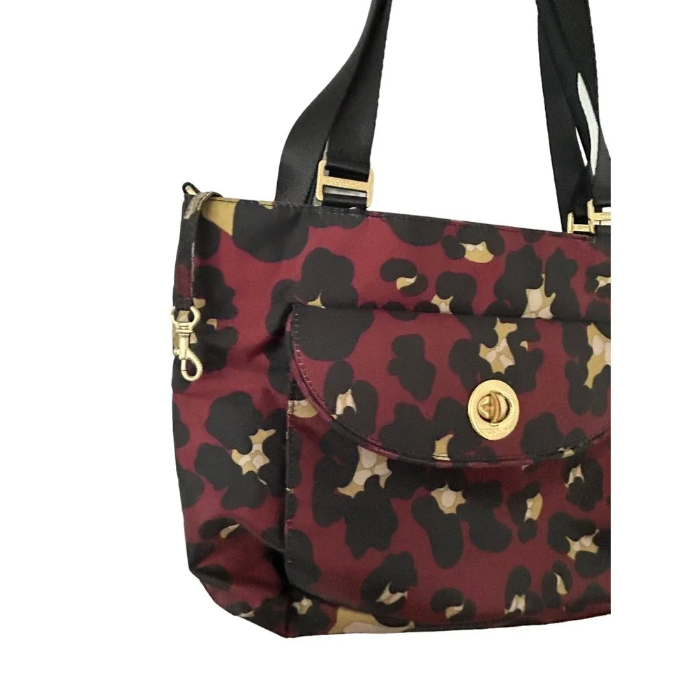 Women's Baggallini La Paz Tote Black‎ Nylon Cheetah tote bag